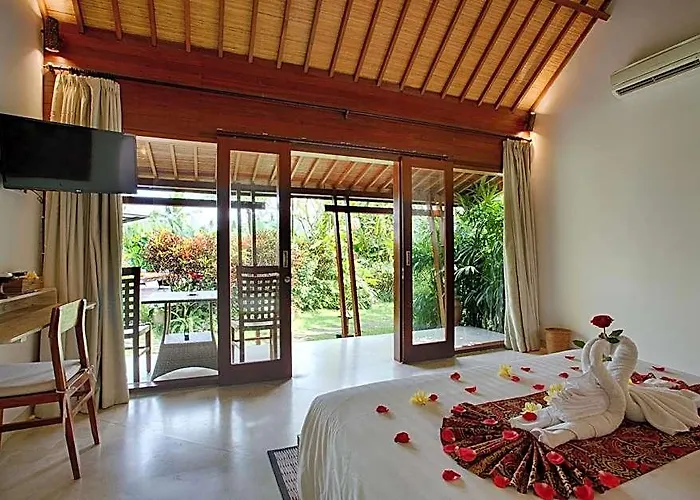 假日公园 Tegal Tis Ubud 3*