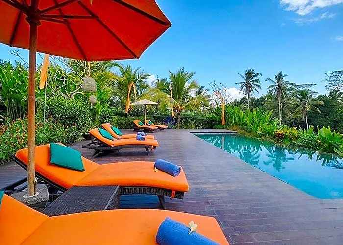 假日公园 Tegal Tis Ubud 3*